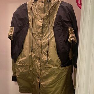 The North Face Olive Green and Black Hooded Raincoat